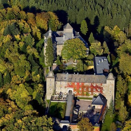 Hotel Und Restaurant Burg Schnellenberg อัทเทินดอร์น ภายนอก รูปภาพ
